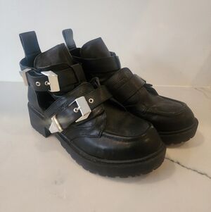 Qupid Black Boots with Buckle Detail